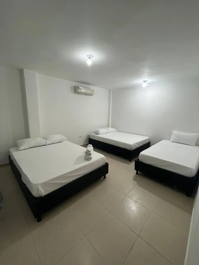Konukevi Hostel Casa Country Cartagena